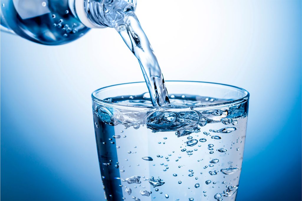 Vermeiden riskanten Fehler nach einer bariatrischen Operation 2 Fehler Nr. 3 - Nicht genug Wasser trinken
